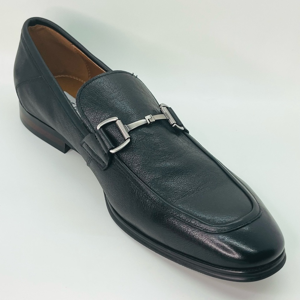Steve Madden Black Leather Slip-On Loafers